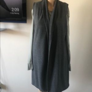 Fleurette vest, size M.